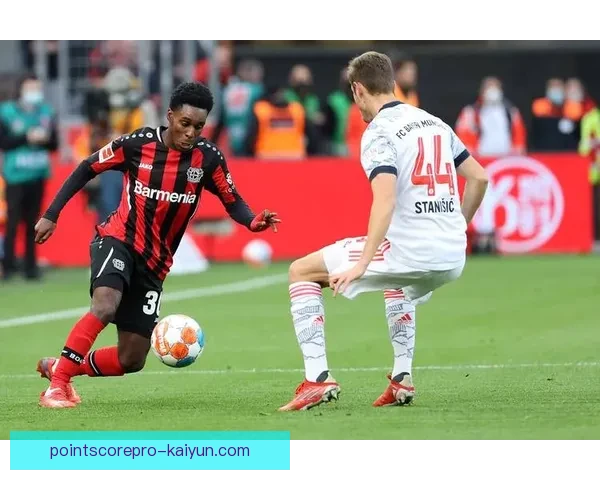 门兴主帅创新战术引领球队新辉煌，攻防转换表现亮眼