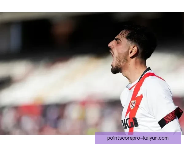 西甲黄潜近期表现稳健，竞争力持续提升